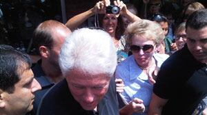 articles/2010/07/30/details-emerge-about-chelsea-clintons-wedding/wilson-clintons-1_yanuov