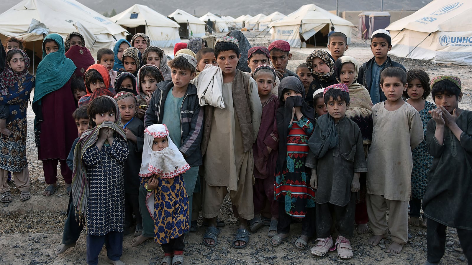 211128-refugee-charities-tease-01_j0qyum