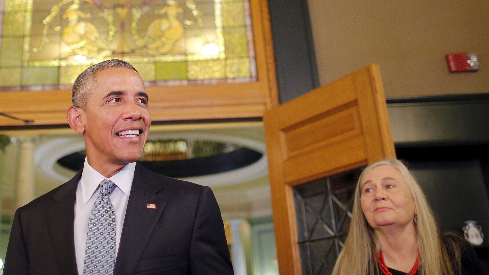articles/2015/10/20/marilynne-robinson-on-the-day-president-obama-interviewed-her/151019-teeman-robinson-tease_pgk0wt