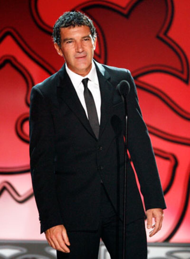 galleries/2010/03/26/fabulous-at-50/babys-50---banderas_gjogso