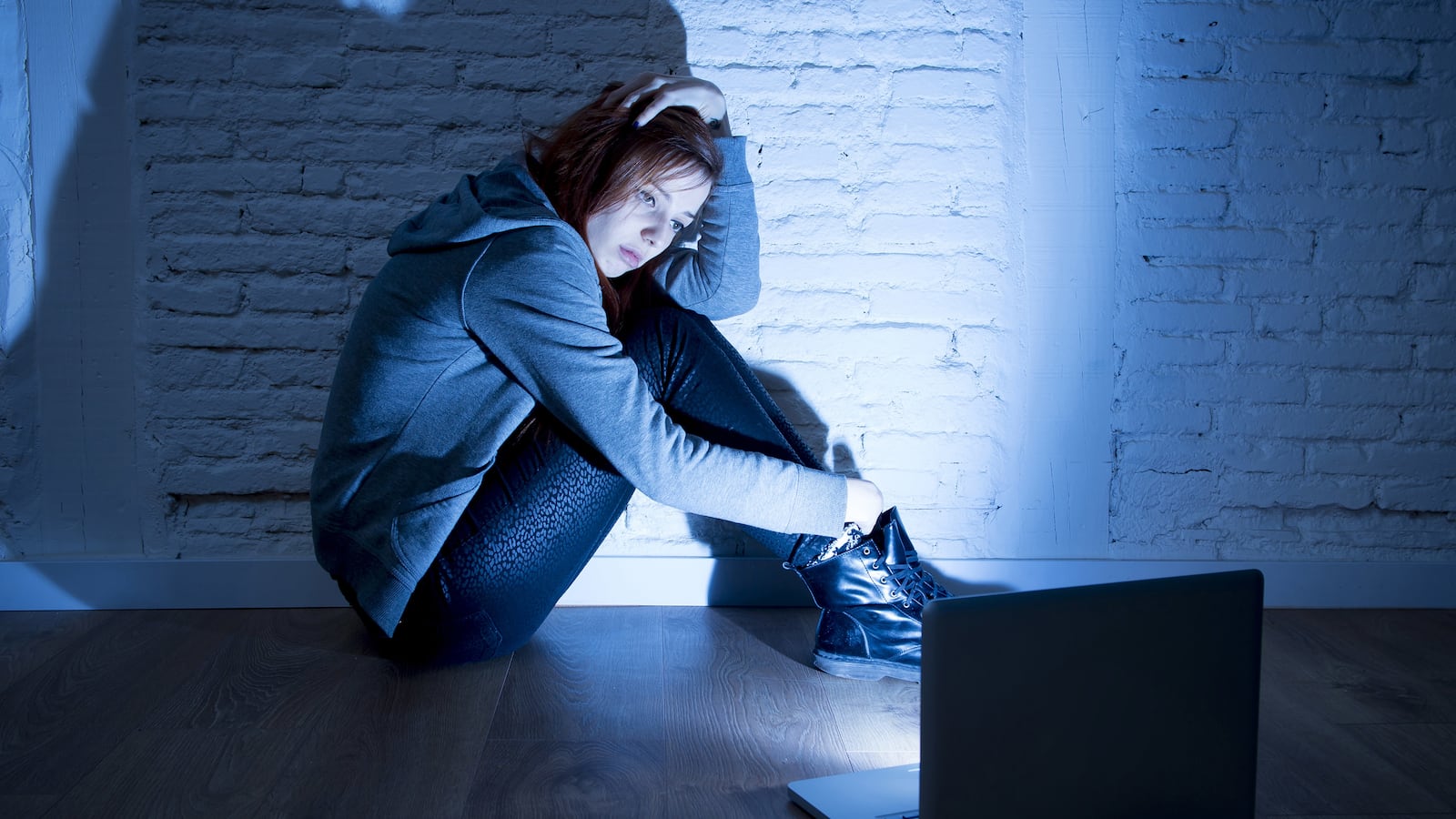 articles/2016/06/18/dear-revenge-porn-victims-it-gets-better/160617-allen-revenge-porn-tease_dqkfv3