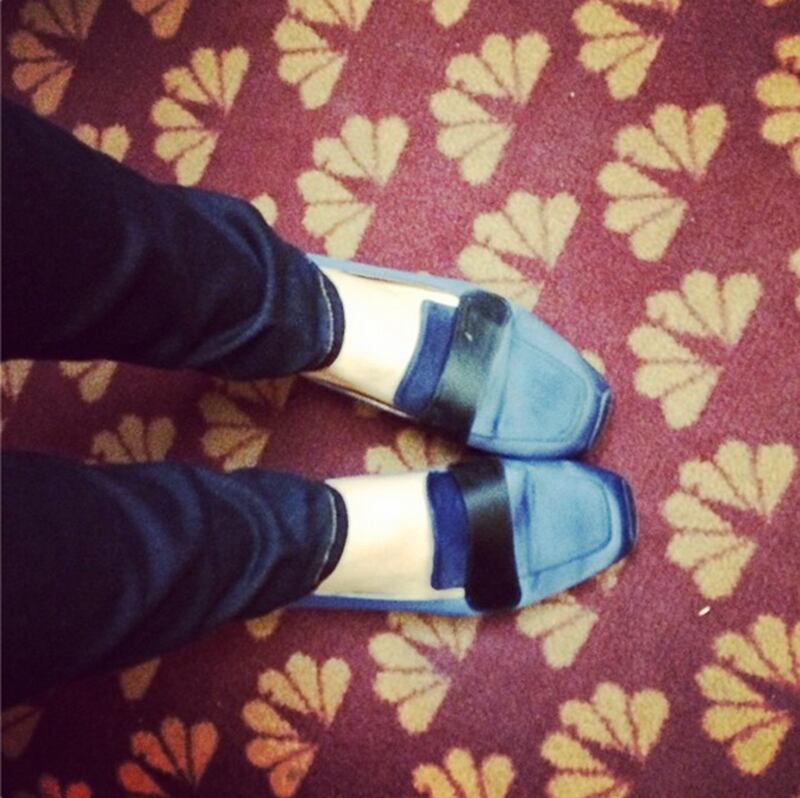 galleries/2014/03/02/oprah-lena-dunham-the-week-s-best-celebrity-selfies-photos/140228-selfies-lenadunham_eoxn20