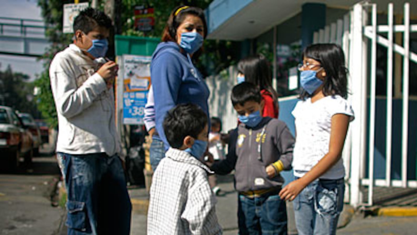cheats/2009/04/24/deadly-flu-outbreak-in-us/mexico-flu-outbreak_te2xqz
