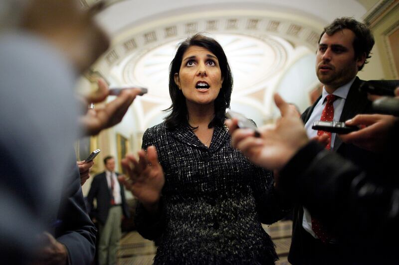 galleries/2011/12/12/rising-star-democrats-of-2012/10-Nikki-Haley-cheat_ncftvb
