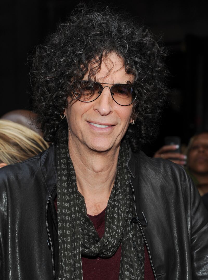 galleries/2013/04/23/oprah-more-stars-who-do-transcendental-meditation-photos/1304212-howard-stern_aowpvy