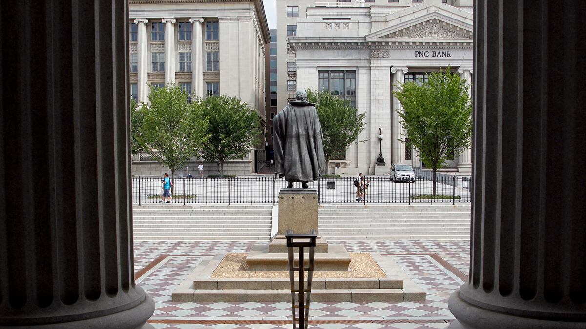 cheats/2011/08/05/u-s-expects-s-p-downgrade/us-treasury-s_p-cheat_zkdspj