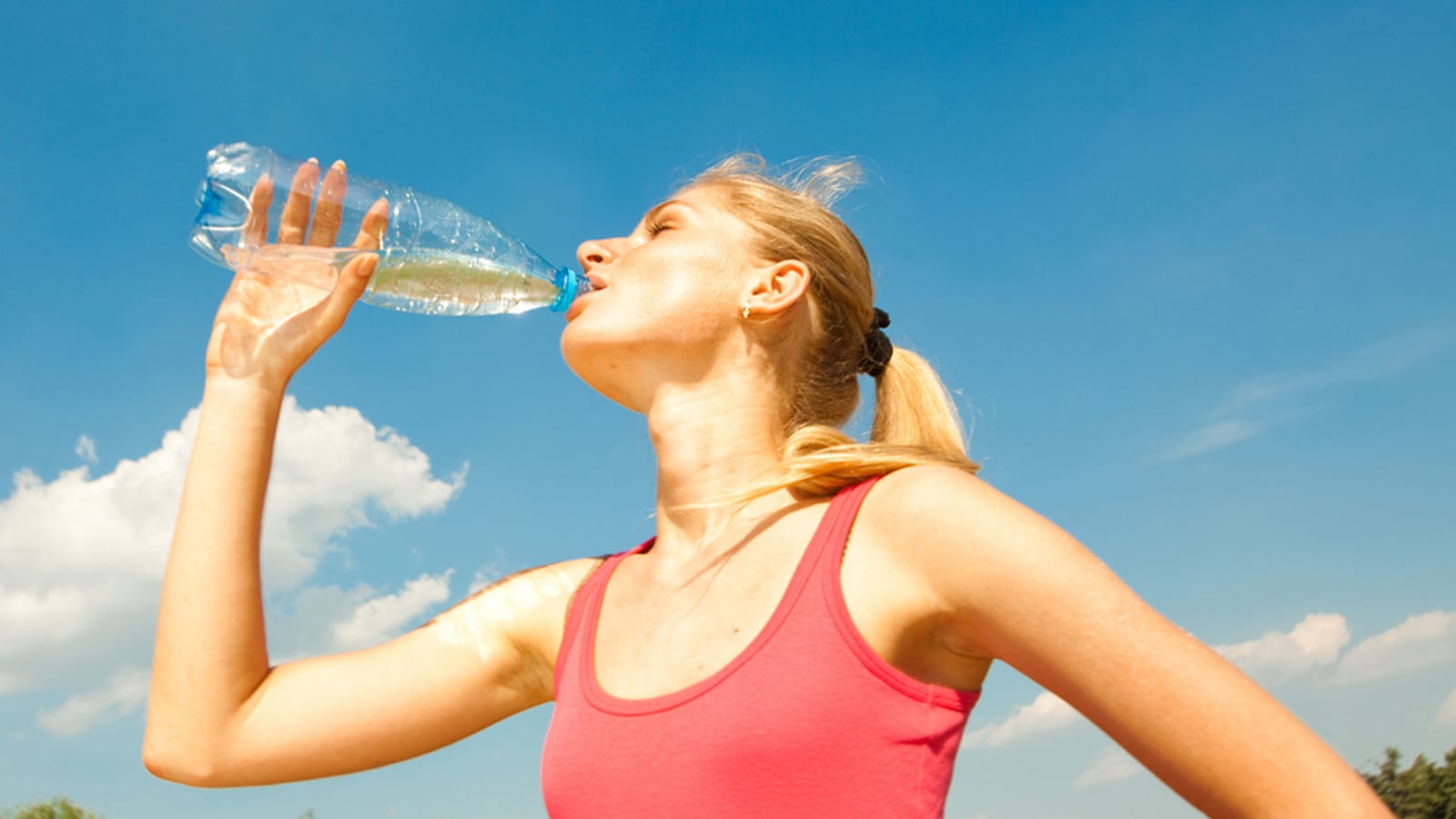 articles/2015/11/09/just-one-energy-drink-can-hurt-your-heart/151109-coolman-energy-tease_dgkkjj