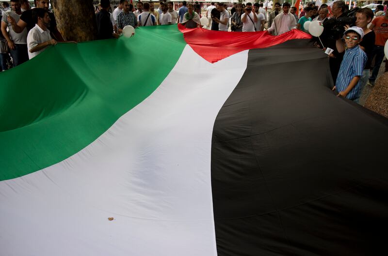 articles/2013/08/15/hazineh-calls-for-the-murder-of-jews-and-the-mainstream-press-stays-silent/al-quds-day-openz_rqnerg