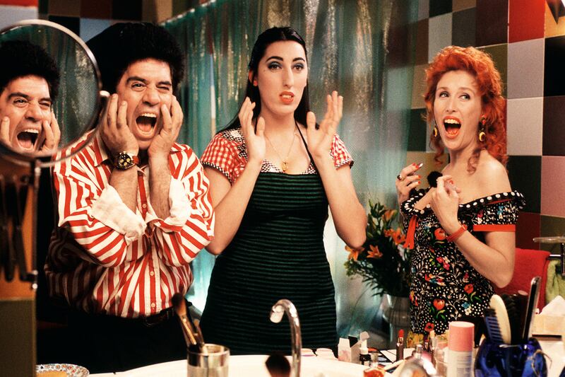 galleries/2011/11/18/pedro-almodovar-archives-book-penelope-cruz-antonio-banderas-photos/kika-almodovar-book_k6jt7g