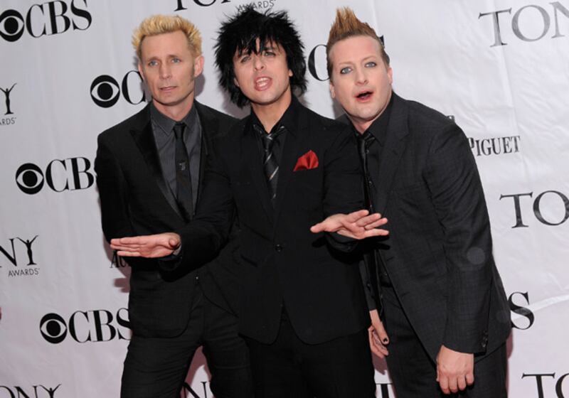 galleries/2010/06/13/2010-tony-awards-red-carpet/tonys---green-day_o10ehw