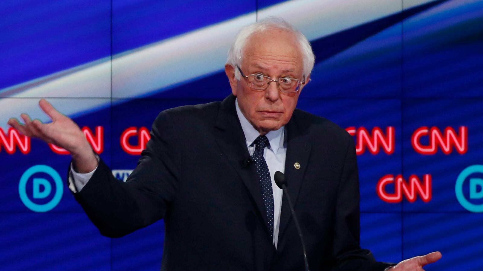 articles/2016/04/16/why-is-bernie-sanders-slamming-southern-democrats/160415-tomasky-sanders-tease_d7q1ee