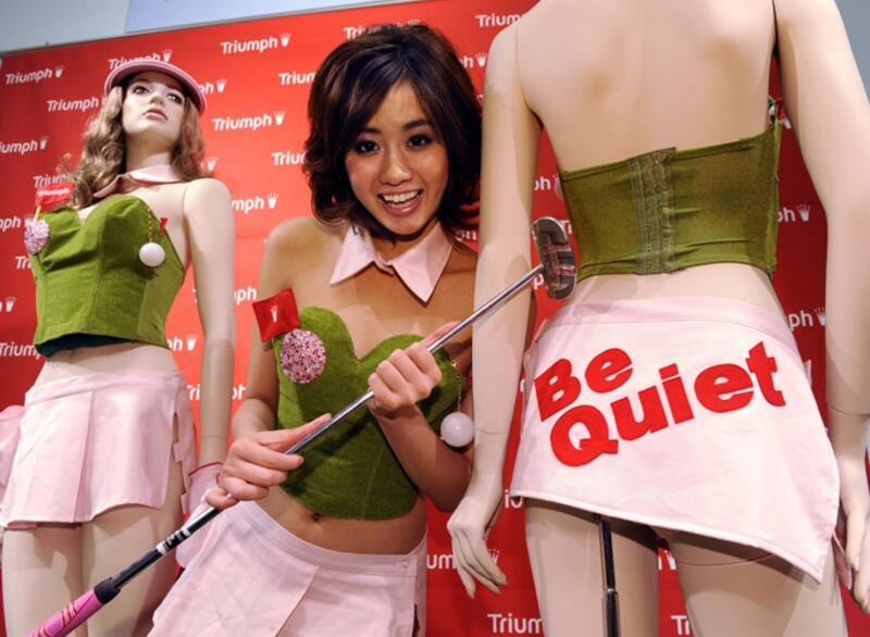 galleries/2012/05/12/cell-phone-bra-ice-pack-bra-and-more-odd-brassieres-photos/gal-klassen-bras-putter_eqsvqm