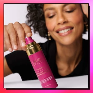 Laura Geller Anti-Hot Flash Makeup Setting Spray Review