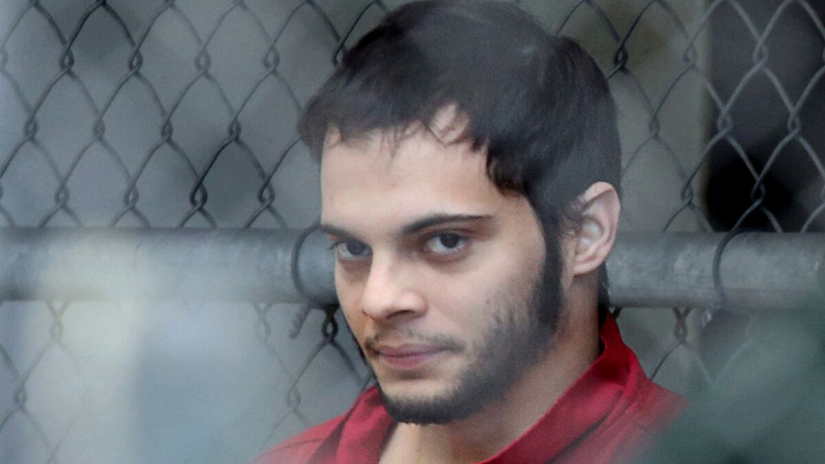 cheats/2017/01/27/suspected-fl-airport-gunman-indicted/170127-esteban-santiago-fort-lauderdale-shooter_iqubqb