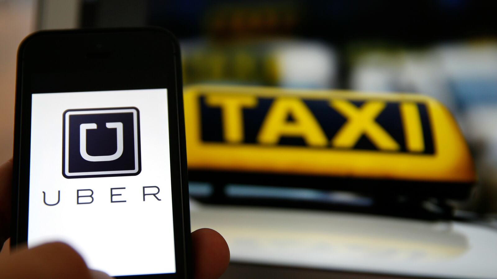 cheats/2015/07/15/california-fines-uber-7-3-million/150703-uber-france-cheat_mclpt9