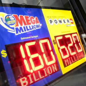 181023-mega-millions-winning-numbers-cheat_xy3qis