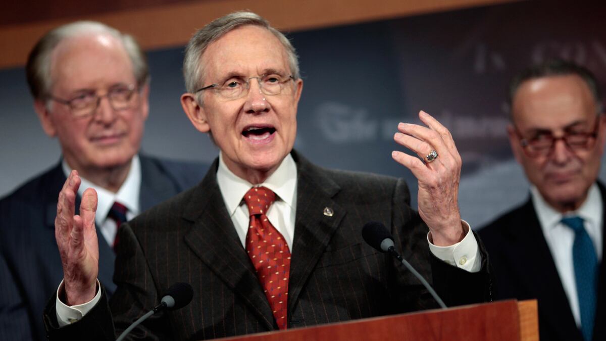 cheats/2011/08/04/deal-reached-to-reopen-faa/reid-faa-compromise-cheat_zi050b