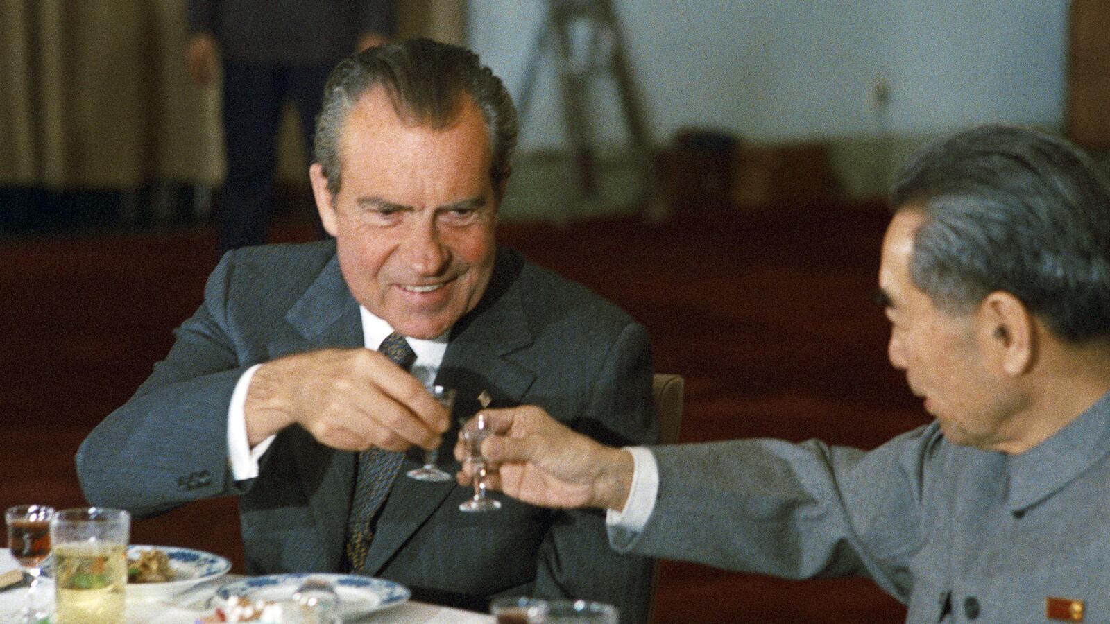 articles/2014/08/07/going-public-with-the-nixon-tapes/140806-Porch-nixon-tease_ij28yj