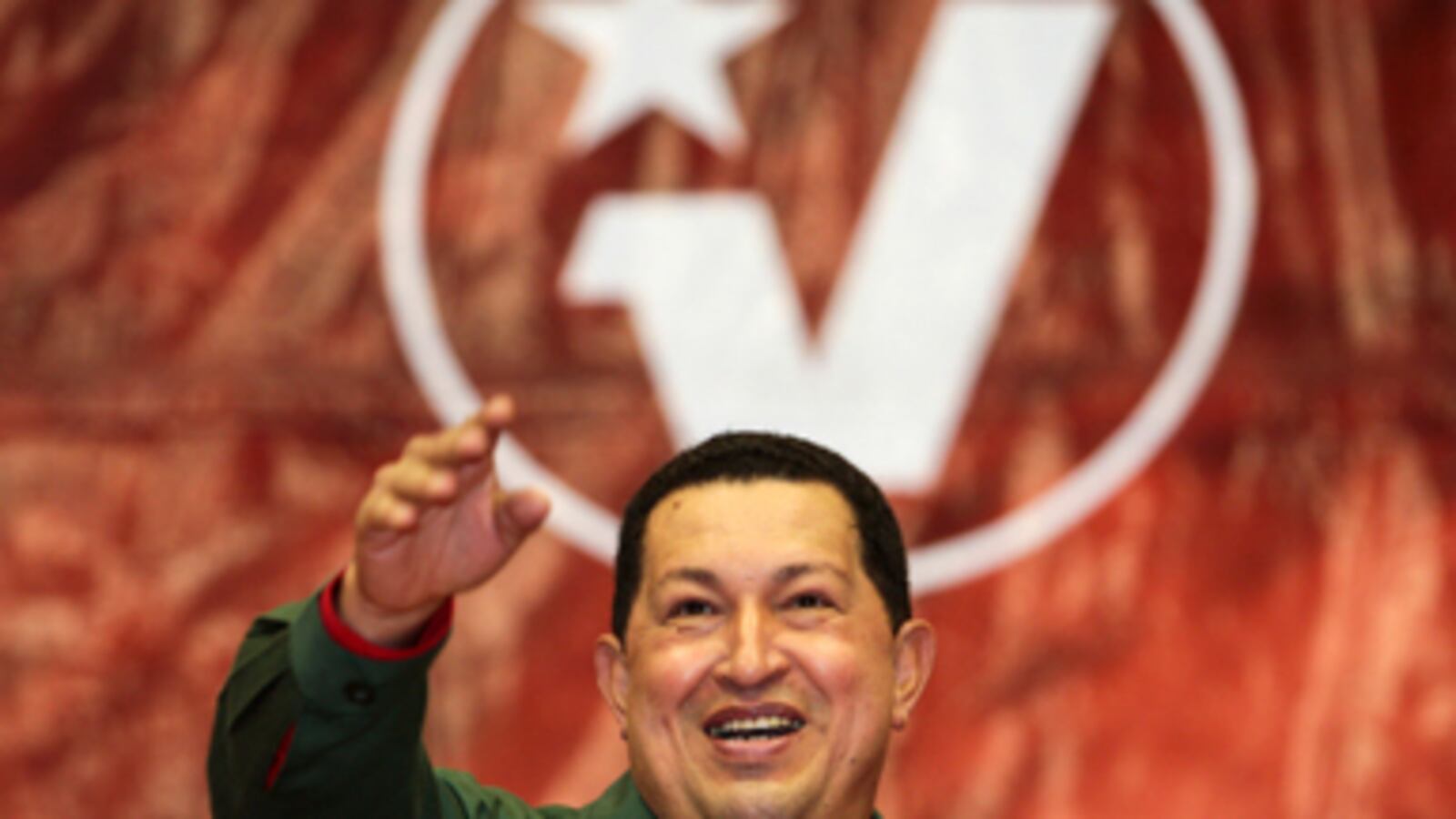articles/2011/02/09/revolution-is-chavez-going-down/margolis-chavez_158923_kyovpf