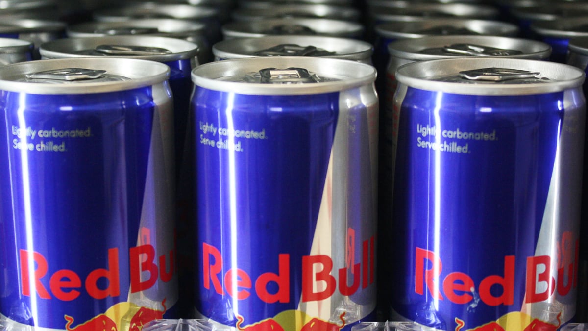 articles/2012/01/31/was-demi-moore-really-addicted-to-red-bull/red-bull-addiction-rufus_tausiq