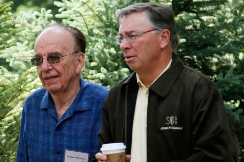 articles/2011/07/21/murdoch-scandal-news-corp-s-motley-board-of-directors/devoe-news-corp-directors-summers_bo4pnt