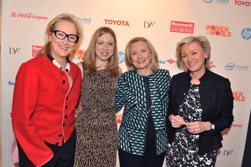 articles/2012/03/10/that-s-a-wrap/clinton-streep-brown-witw-day3_wusac9
