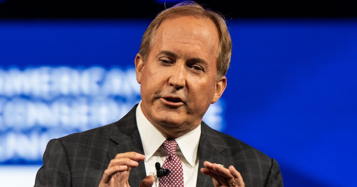 Trump Mulls Backing Messiest Candidate Just to Please MAGA