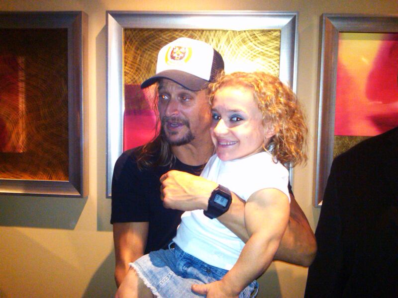 galleries/2013/06/22/beacher-s-madhouse-wildest-club-in-los-angeles-featuring-miley-cyrus-bill-maher-more/130621-beachers-madhouse-14-GAL_whz2oi