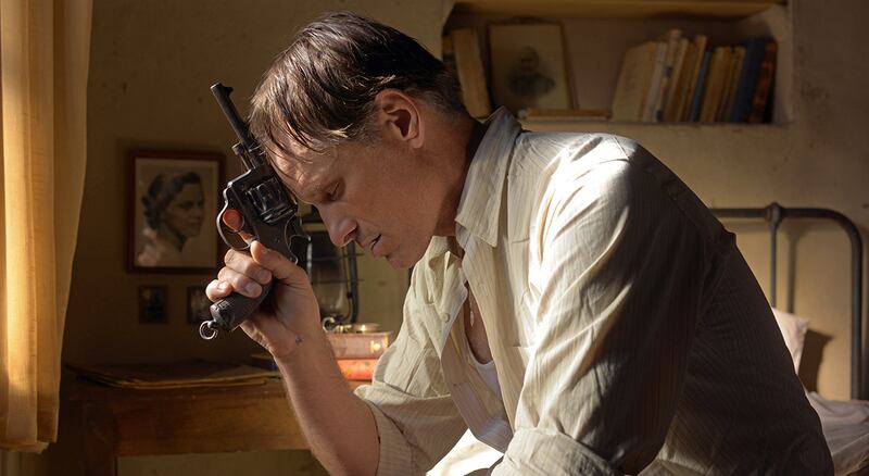 galleries/2015/04/29/summer-2015-s-must-see-movies-avengers-age-of-ultron-jurassic-world-dope-and-more/150427-summer-movies-03_bouwqg