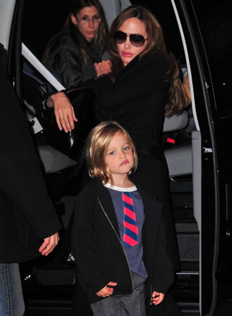 galleries/2011/12/19/most-influential-celebrity-kids-photos/shiloh-jolie-pitt-celebrity-power-babies_zy8okl