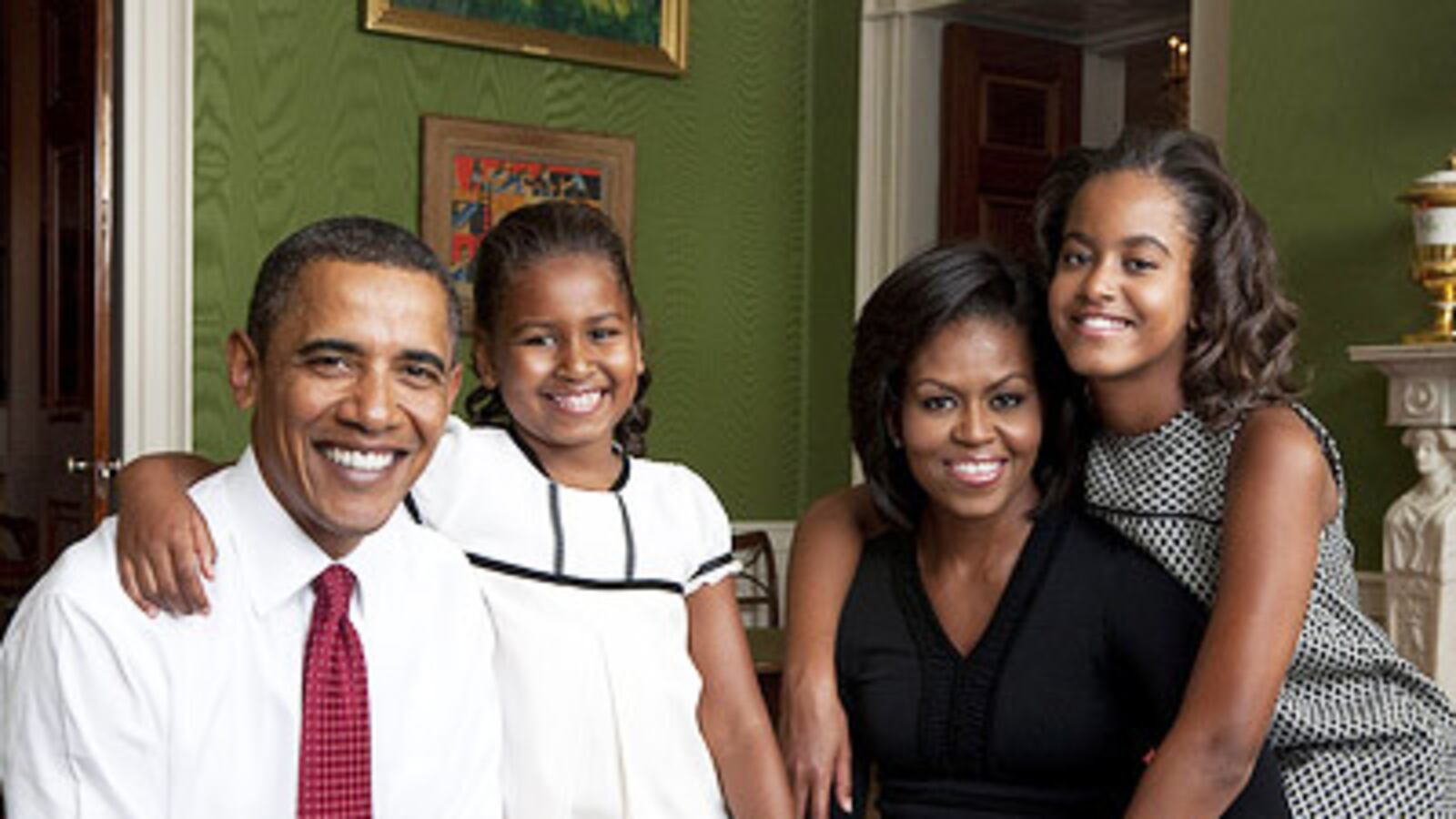 cheats/2009/10/23/the-obama-family-portrait/first-family-leibovitz_bycgyc