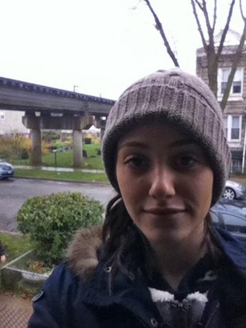 galleries/2011/11/13/zooey-deschanel-victoria-s-secret-show-in-celebrity-twitpics-photos/emmy-rossum-celebrity-twitter-photos-111113_kr33jy