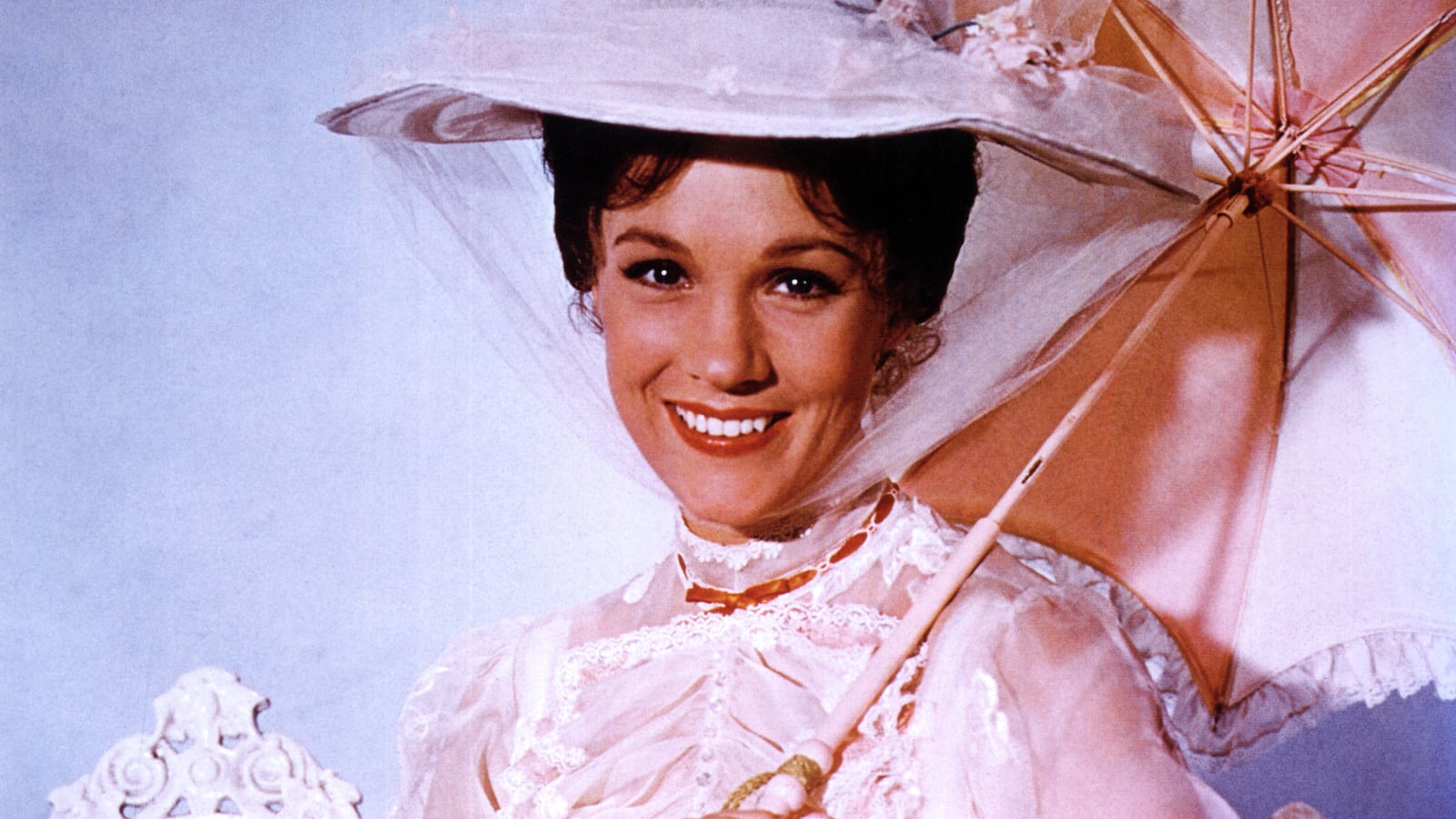 articles/2014/03/21/more-detalis-about-prince-george-s-new-nanny/140321-sykes-nanny_zoq32i