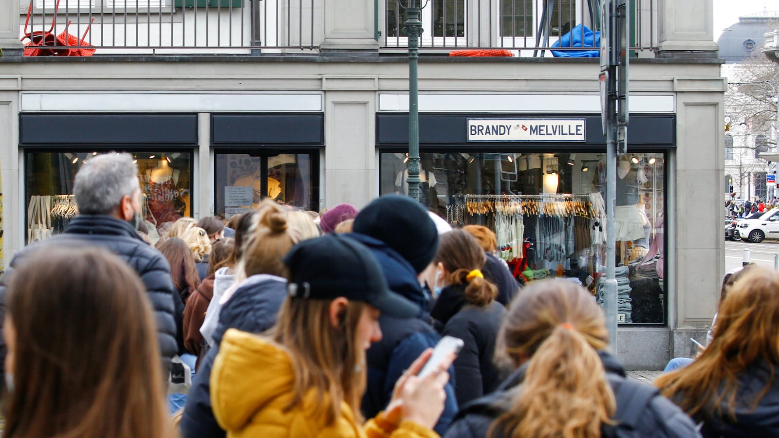 2021-03-13T173644Z_1282745949_RC2HAM99DNGM_RTRMADP_3_HEALTH-CORONAVIRUS-SWISS-BUSINESS_dxmyw6