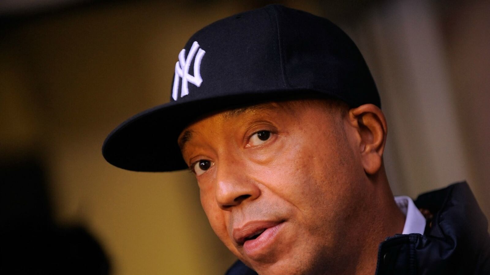 cheats/2013/08/15/simmons-sorry-for-tubman-sex-tape/130815-russell-simmons-cheat_dobkho