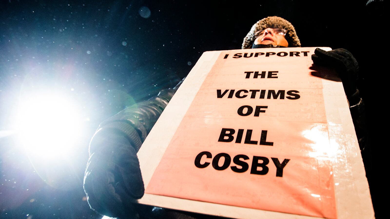 cheats/2015/10/01/bill-cosby-case-turned-over-to-d-a/151001-cosby-cheat_fo2zhu