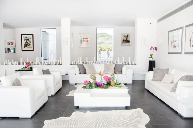 210511_OMG_Ibiza_08_xpbvkr