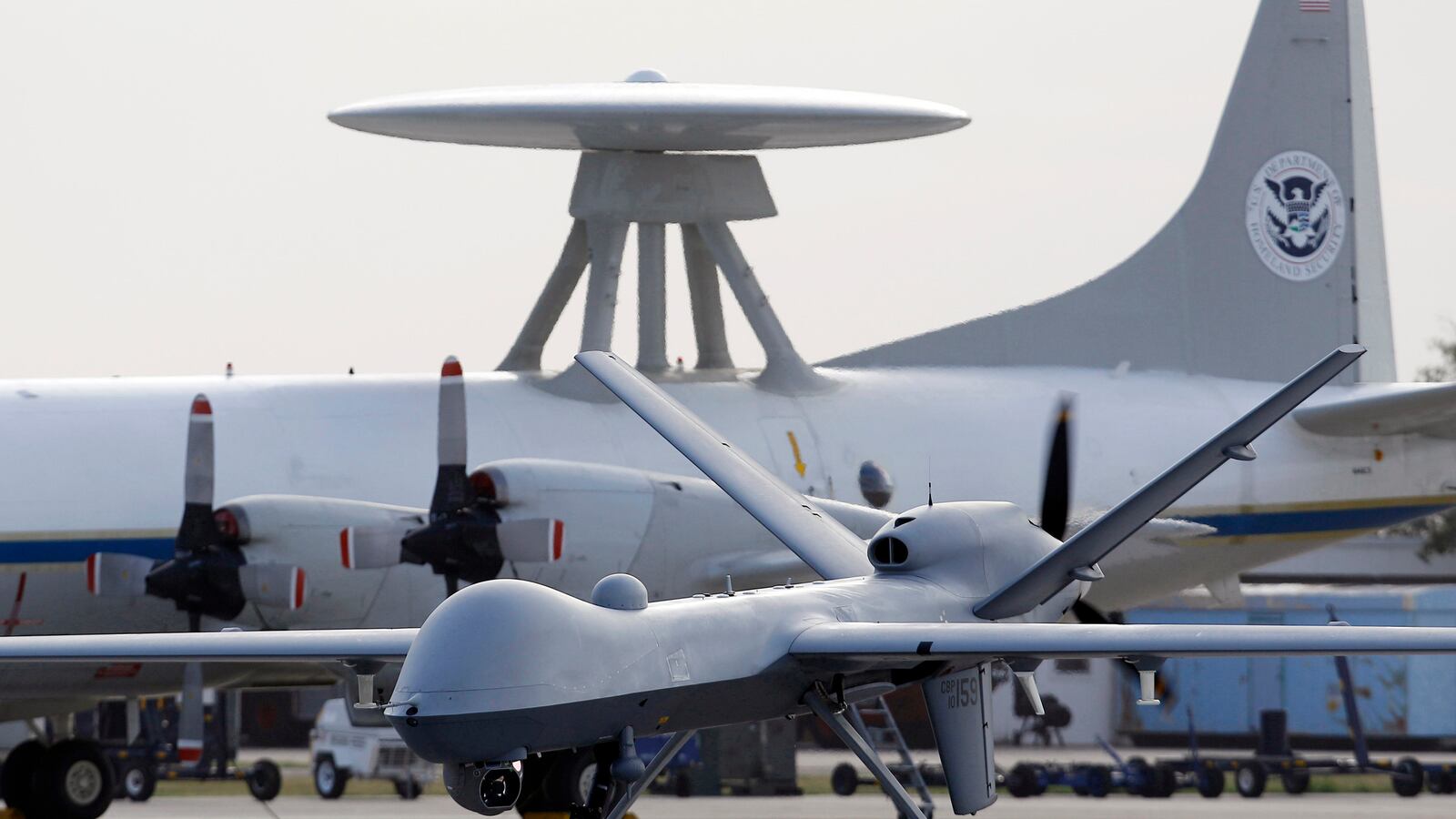 cheats/2013/09/25/u-s-military-moves-drone-fleet/130925-drone-cheat_uultzo