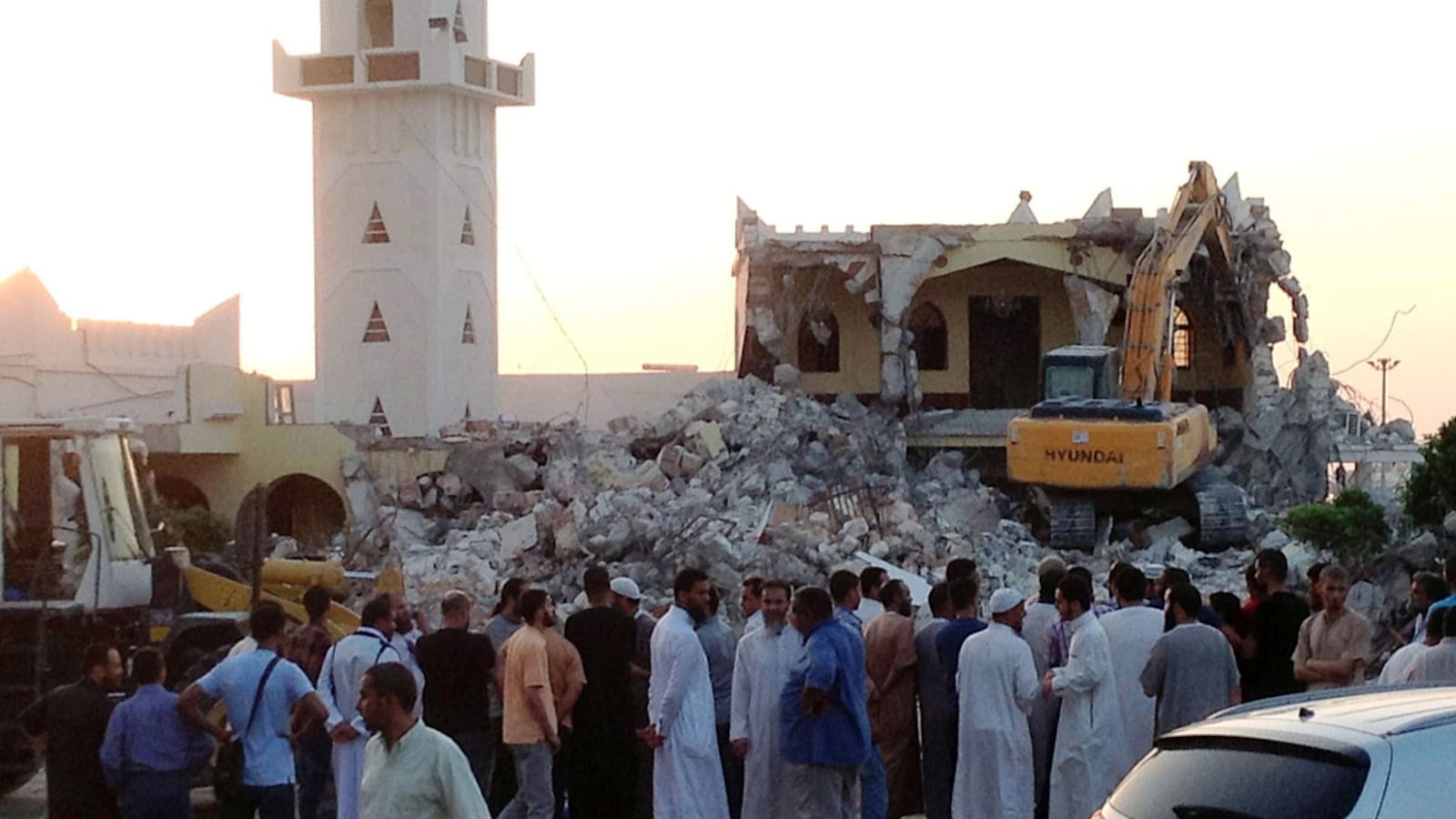 articles/2012/09/04/ultraconservative-salafists-destroy-sufi-landmarks-in-libya/dettmer-salafists-libya-tease-embed_wzb0gr