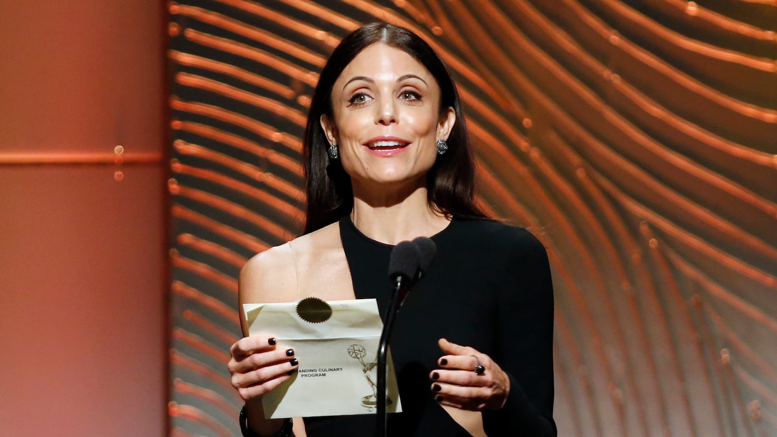 Bethenny Frankel presents at the Daytime Emmy Awards