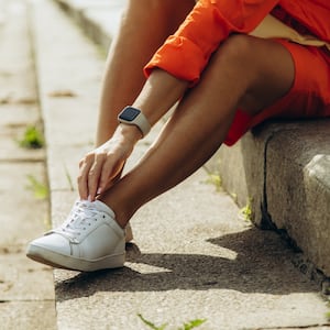 Best sneakers for foot pain