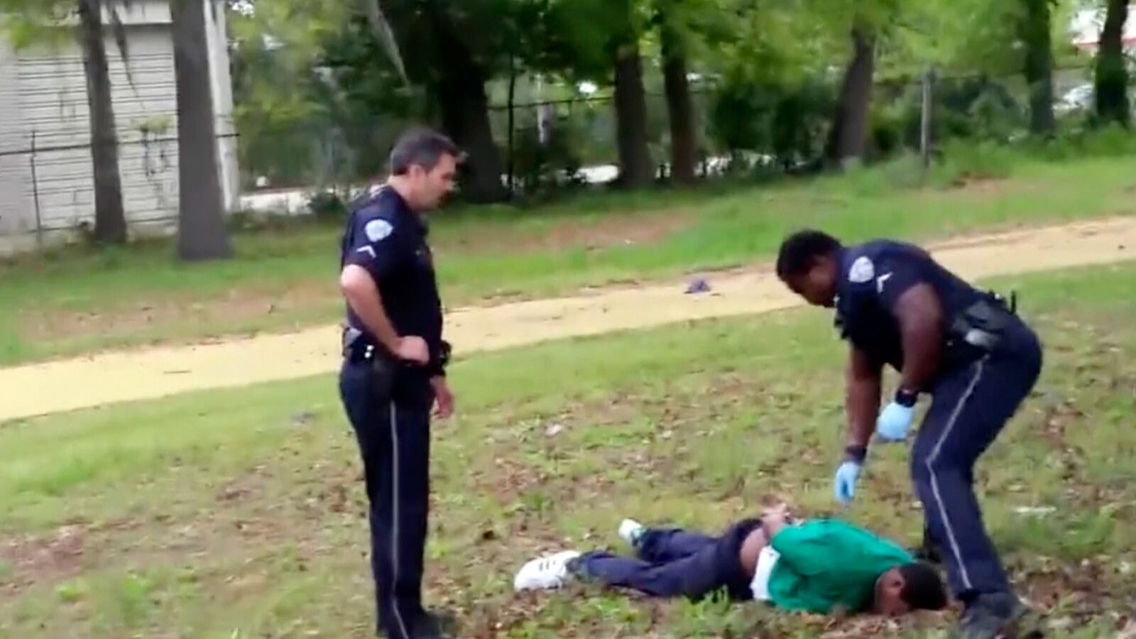 articles/2016/11/04/man-who-filmed-walter-scott-s-killing-it-wasn-t-a-fight-it-was-an-injustice/161106-Walter-Scott-tease_t4h5m2