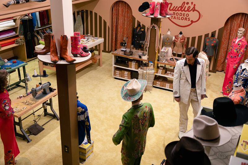 GeorgeTammy_103_0040_R_gg4bpr