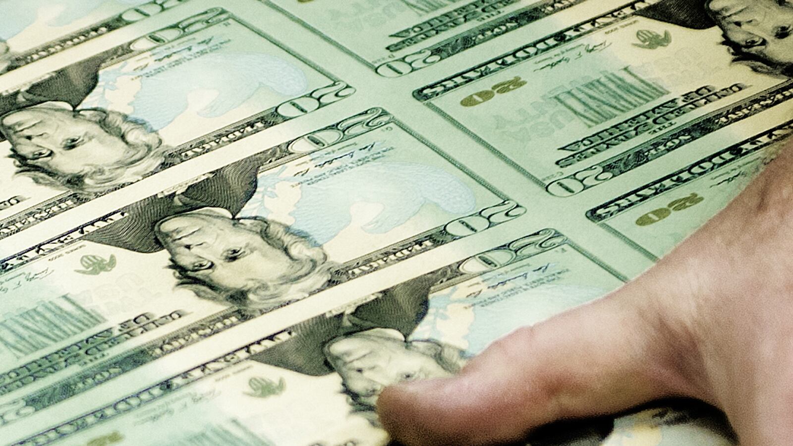 articles/2013/02/18/welcome-to-debt-anonymous-why-america-needs-to-act-now/130218-debt-mckinnon-tease_snj6zo