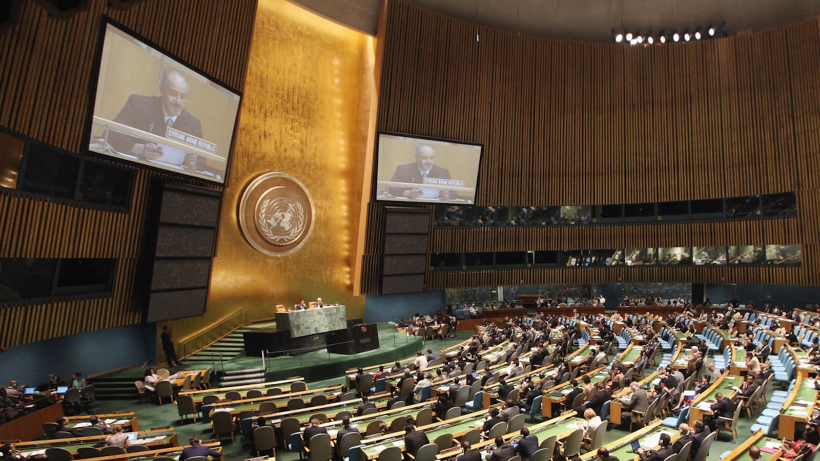 articles/2012/08/11/the-u-n-session-on-censuring-syria-brings-out-the-world-s-thugs/syria-un-roberts_pjvtlz