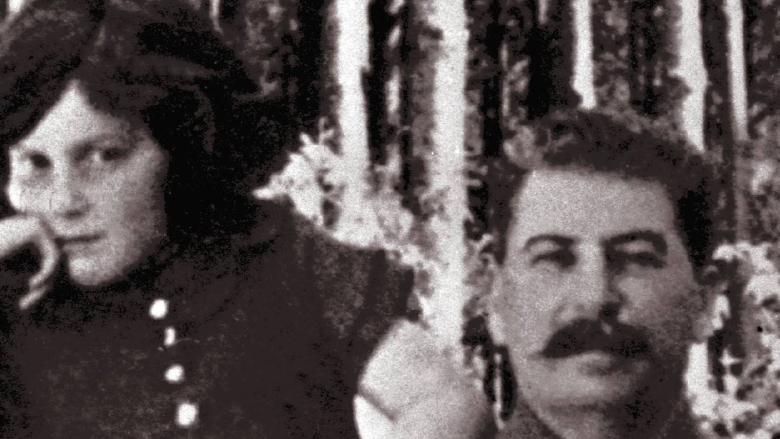 cheats/2011/12/04/the-lessons-of-stalin-s-daughter/stalins-daughter-cs_q2hcd1