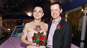 cheats/2011/12/27/sinead-o-connor-ends-marriage/sinead-oconnor-marriage-ends-18-days-cs_lir1k7