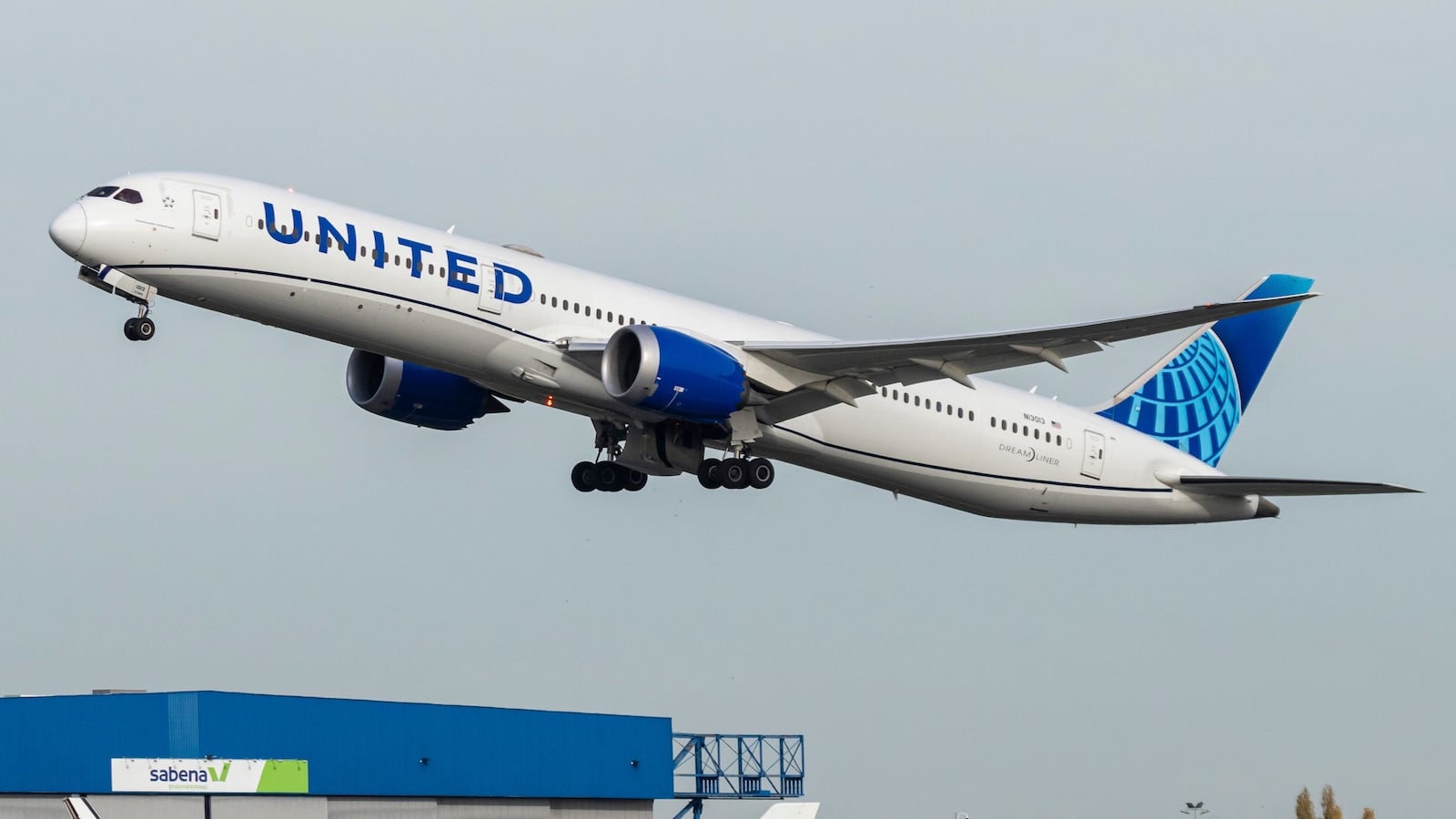 Boeing Boeing 787 Dreamliner passenger airplane of the US airline carrier UNITED Airlines spotted during take off flying, departing from Brussels Zaventem Airport in Belgium. The Boeing 787-10 is a modern and advanced wide body aircraft made for long haul and transatlantic flight with the registration tail number N13013 and is powered by 2x GE jet engines. United Airlines is a major airline in the United States with headquarters in Chicago, one of the largest in the world with a fleet of 1050 planes and member of Star Alliance aviation group. Brussels, Belgium on November 6, 2025 (Photo by Nicolas Economou/NurPhoto via Getty Images)