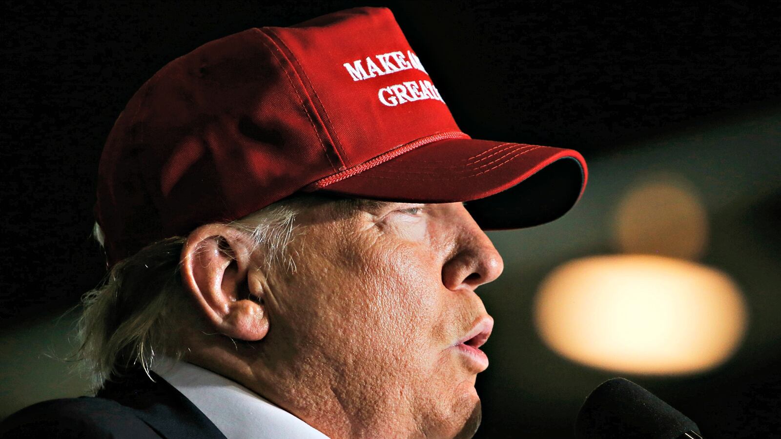 cheats/2016/04/26/ny-trump-university-case-to-go-to-trial/160426-trump-university-cheat_yjxvds