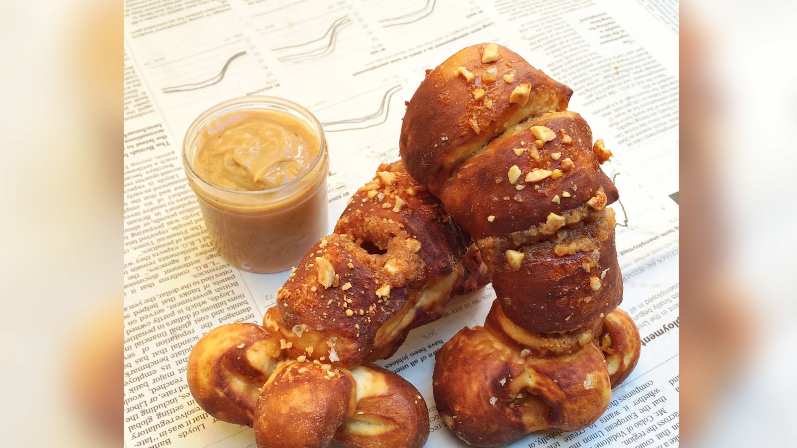 articles/2014/08/07/the-cronut-gives-way-to-the-penis-pretzel/140807-teeman-lobster-tail-pretzels-tease_a8ey6b